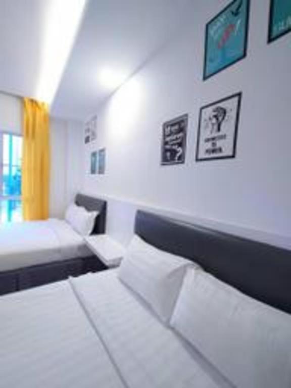 Hotel Zamburger Plaza Mahkota Малакка Экстерьер фото